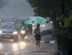 BMKG Prediksi Sejumlah Kota Besar Akan Dilanda Hujan Hari Ini, Berikut Daerahnya