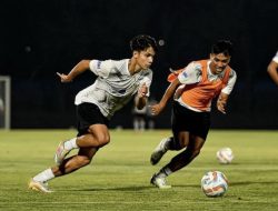 4 Pemain Bakal Dicoret dari Timnas Indonesia U-23, Bagaimana Peluang Victor Dethan Tembus Skuad Utama?