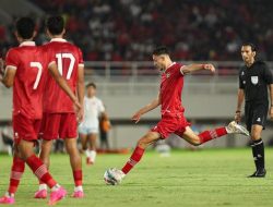 Gol Tendangan Jarak Jauh Ivar Jenner Bawa Timnas Indonesia Unggul 1-0 dari Turkmenistan di Babak Pertama