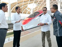 Harap Kereta Cepat Jakarta-Bandung Urai Kemacetan, Jokowi Sebut Pendapatan Rp100 Triliun Hilang akibat Macet