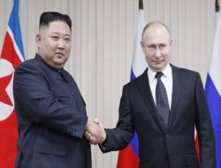 Kim Jong Un dan Vladimir Putin Gelar Pertemuan, Jubir Deplu AS Tuding Moskow Mengemis Bantuan Perang