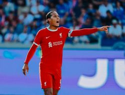 Kapten Liverpool Virgil van Dijk Terancam Hukuman Tambahan karena Hina Wasit