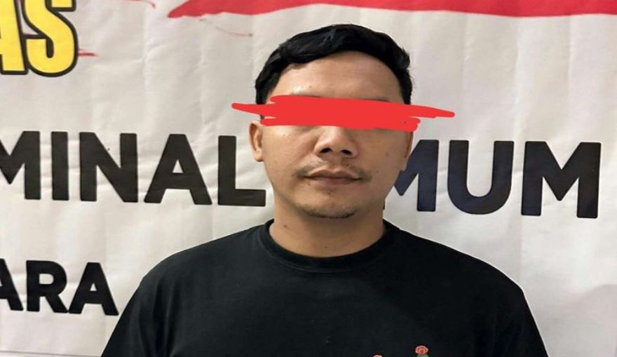 Seorang warga Binjai RS (28) judi Chips Higgs Domino Scatter ditahan di Polda Sumatera Utara. ANTARA/HO- Humas Polda Sumatera Utara