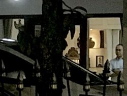 Prabowo Subianto Sambangi Rumah Dinas Zulkifli Hasan