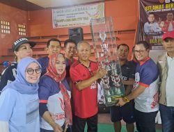 Sekjen PP IKA UNHAS Buka Turnamen Bulu Tangkis IKAFIBRA