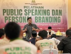 Andi Amar Ma’ruf Sulaiman Berbagi Kiat Public Speaking dan Personal Branding
