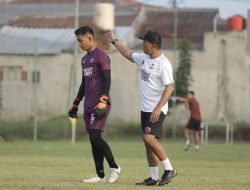 Setelah Wiljan Pluim, Reza Arya Pratama Ucapkan Perpisahan untuk Pelatih Kiper Alan Haviludin