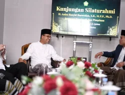 Santri hingga Tokoh Agama Dukungan AMIN di Pilpres 2024, KH Uwais Al Qarni Harap Santri Ikut Andil Antar Anies ke Istana