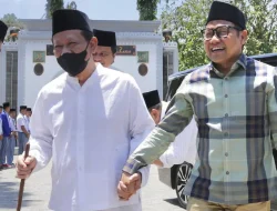 Temui KH Munif Zuhri di Demak, Cak Imin Sampaikan Niat Mendaftar sebagai Capres-Cawapres pada 19 Oktober