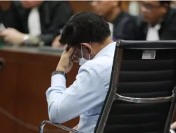 PK Ditolak MA, Vonis Johnny G Plate Tetap 15 Tahun