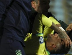 Terlalu Jago Gocek, Begini Riwayat Cedera Berat Neymar Sejak di Barcelona