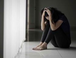Mengintip Jendela Kehidupan: Tanda-tanda Kecemasan Mental yang Perlu Diwaspadai