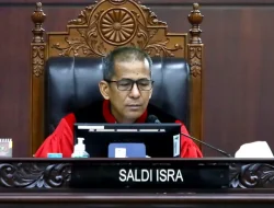 Denny Indrayana Beber Siasat Istana Singkirkan Saldi Isra dari Hakim MK, Amankan Gugatan Pilpres 2024