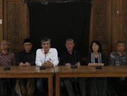 Istri Cak Nur Sampai Menangis, Kecewa KKN di Indonesia Semakin Menggurita