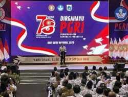 Jokowi Targetkan Rekrut 1 Juta Guru ASN PPPK pada 2024