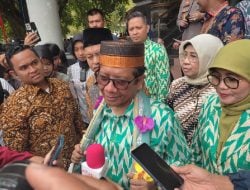 Mahfud MD Memaparkan Pemetaan Politik Islam  di Universitas Hasanuddin
