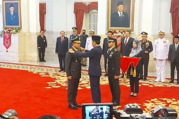Pelantikan Jenderal Agus Subiyanto sebagai Panglima TNI oleh Presiden Jokowi. IST