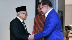 Pertemuan bilateral Wakil Presiden Ma'ruf Amin dengan PM Malaysia Anwar Ibrahim di Kuching, Sarawak, Malaysia (28/11). Hilmi/Jawa Pos