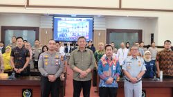 Badan Pendapatan Daerah Provinsi Sulawesi Selatan mensosialisasikan Pergub nomor 49 tahun 2023, Jumat 24 November 2023, di Ruang Rapat Pimpinan Kantor Gubernur Sulsel.