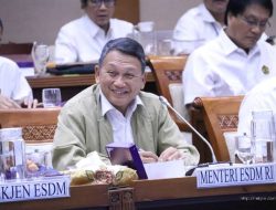 Bela Bahlil Soal Polemik Pencabutan IUP, Menteri ESDM Sampaikan Aturan Ini