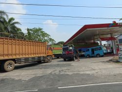 Solar Kembali Langka di Poros Maros-Pangkep, Mobilitas Logistik Terhambat