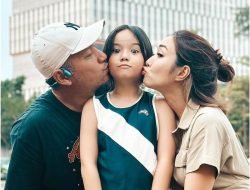 Rayakan Natal Bersama Keluarga Besar, Gading Marten Undang Gisel