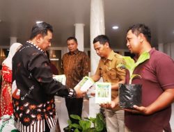 Jemput Langsung Bibit Pisang Cavendish di Rujab Gubernur Sulsel, Kades Bonto Masunggu Siapkan Lahan 400 Hektare