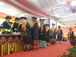 Rektor UNM Kukuhkan 2.479 Wisudawan Pendidikan Profesi Guru