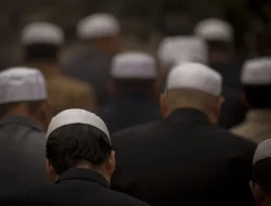 Kenapa Setiap Muslim Harus Salat?