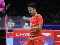 Kalahkan Kodai Naraoka, Ginting Petik Kemenangan Pembuka di BWF World Tour Finals 2023