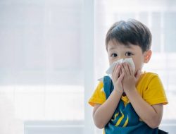 Ketahui Bahaya Pneumonia yang Kerap Dikira Flu, Mayoritas Serang Anak-anak