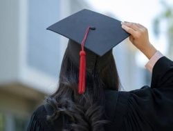 10 Kampus Terbaik di Indonesia Versi THE AUR 2025: UGM di Bawah Binus, Unhas Rengking 9