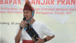 Capres nomor urut 3 Ganjar Pranowon di Keuskupan Ruteng, Manggarai, NTT, Jumat (26/1/2024). (ANTARA/HO-TPN Ganjar-Mahfud)