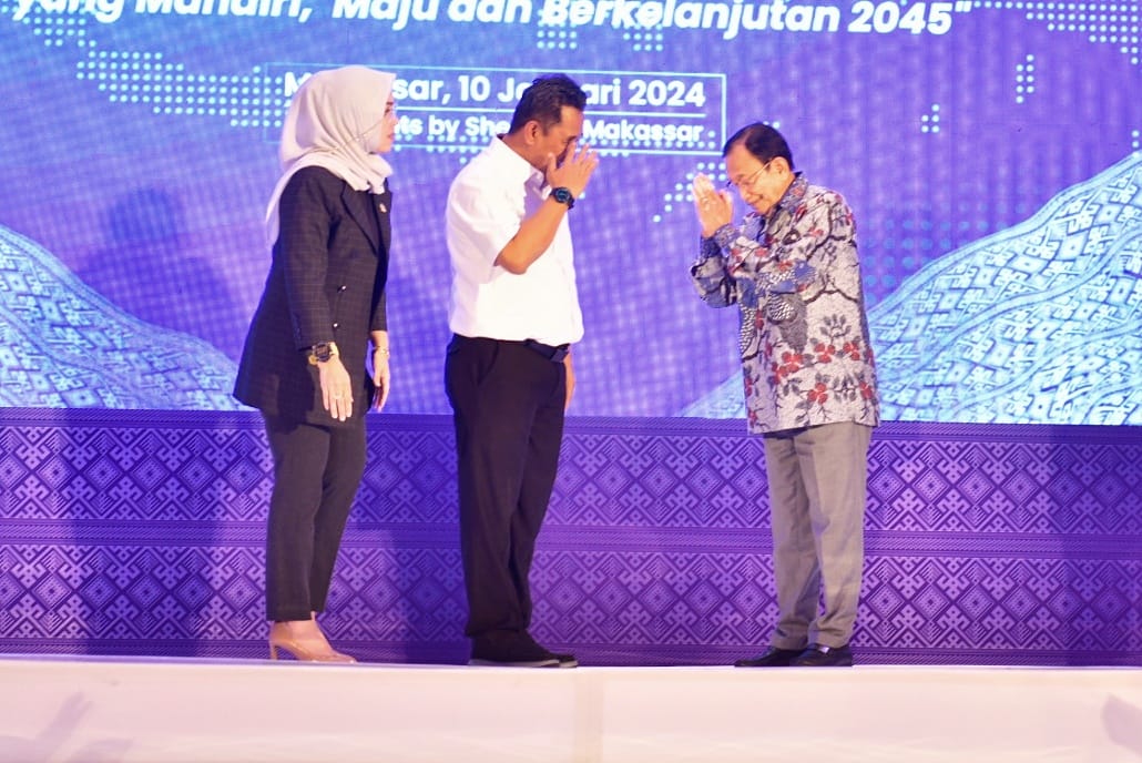 Andi Ina Kartika Sari, Bahtiar Baharuddin dan Tenri Abeng