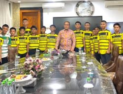 Dukung Atlet Muda, Danny Pomanto Jamu Persijo Jeneponto U-13 Wakil Sulsel di Piala Soeratin