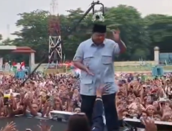 Prabowo Joget Gemoy di Hadapan Habib Luthfi di Serang, Gus Umar: Sedih Melihat Video Ini