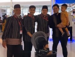 Diterpa Isu Cerai, Ria Ricis dan Teuku Ryan Umrah Bareng Keluarga 