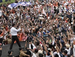 Viral Salam 4 Jari, Timnas AMIN: Perlawanan Atas Gerak Pendek ‘Sang Raja’