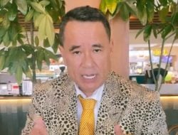 Hotman Paris Sentil Pelakor: Jangan Terlalu Tega, Hargai Istri Sah dan Anak