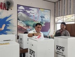 Mencoblos di Makassar, Nurdin Halid: Kita Doakan Pemilu Jujur dan Adil