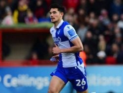 Elkan Baggott Cuman Main 28 Menit dan Dapat Kritikan dari Fans Bristol Rovers, Netizen: Doa yang Terbaik Saja