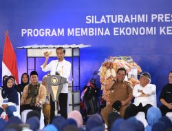 Jokowi Disambut 5.000 Emak-emak saat Berkunjung di Maros