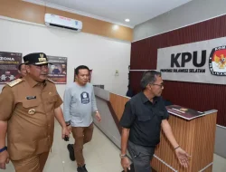 Jelang Pemungutan Suara, Pj Gubernur Bahtiar Pantau Kantor KPU dan Bawaslu
