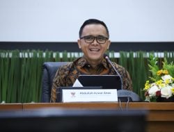 Mengapa Tenaga Honorer dan Perangkat Desa Tidak Dapat THR dan Gaji 13?