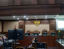 Hakim Cecar Mantan Kepala Kantor Bea dan Cukai Makassar karena Beri Jawaban Tidak Logis