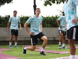Tanpa Jordi Amat, STY Bakal Andalkan Jay Idzes di Lini Belakang Timnas Indonesia