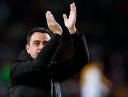Barcelona Gasak Napoli 3-1 dan Lolos 8 Besar, Xavi: Saya Sangat Bangga