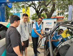 Rasakan Kemudahan Isi Daya di SPKLU PLN, Ini Kata Pengguna Kendaraan Listrik Saat Mudik Idul Fitri 1445 H