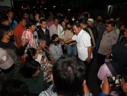 Pemerintah Tetapkan Status Tanggap Darurat Longsor di Toraja, 1 Ton Beras dan Bufferstock Diserahkan Pj Gubernur Bahtiar