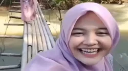 Viral Jembatan yang Dijanjikan akan Dibangun Kementerian Desa Putus saat Warga Selfie, 15 Orang Jatuh ke Sungai